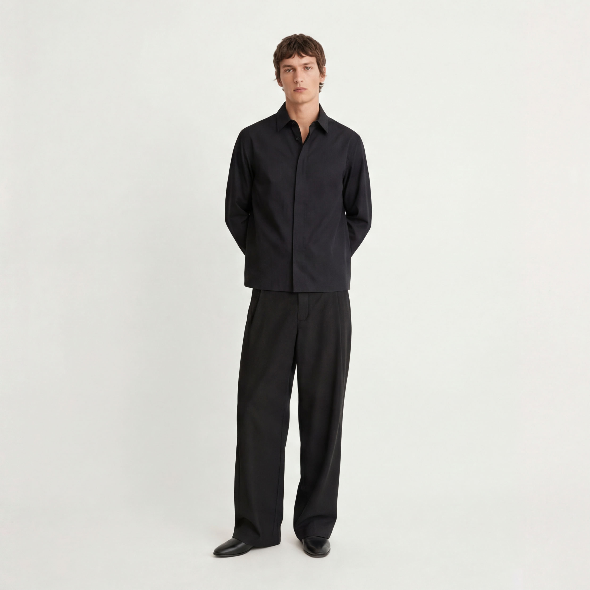 Relaxed Fit Pleated Trousers