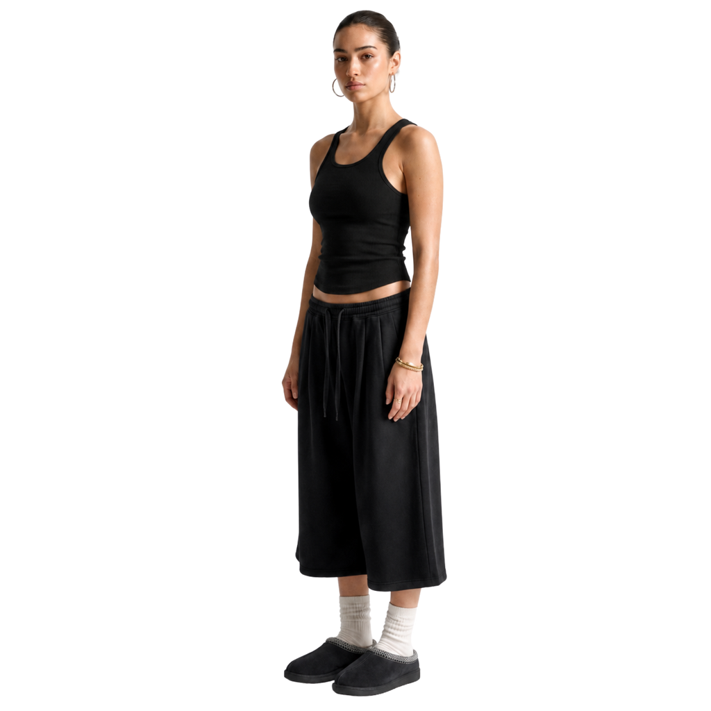 Double Pleated Long Short in Black