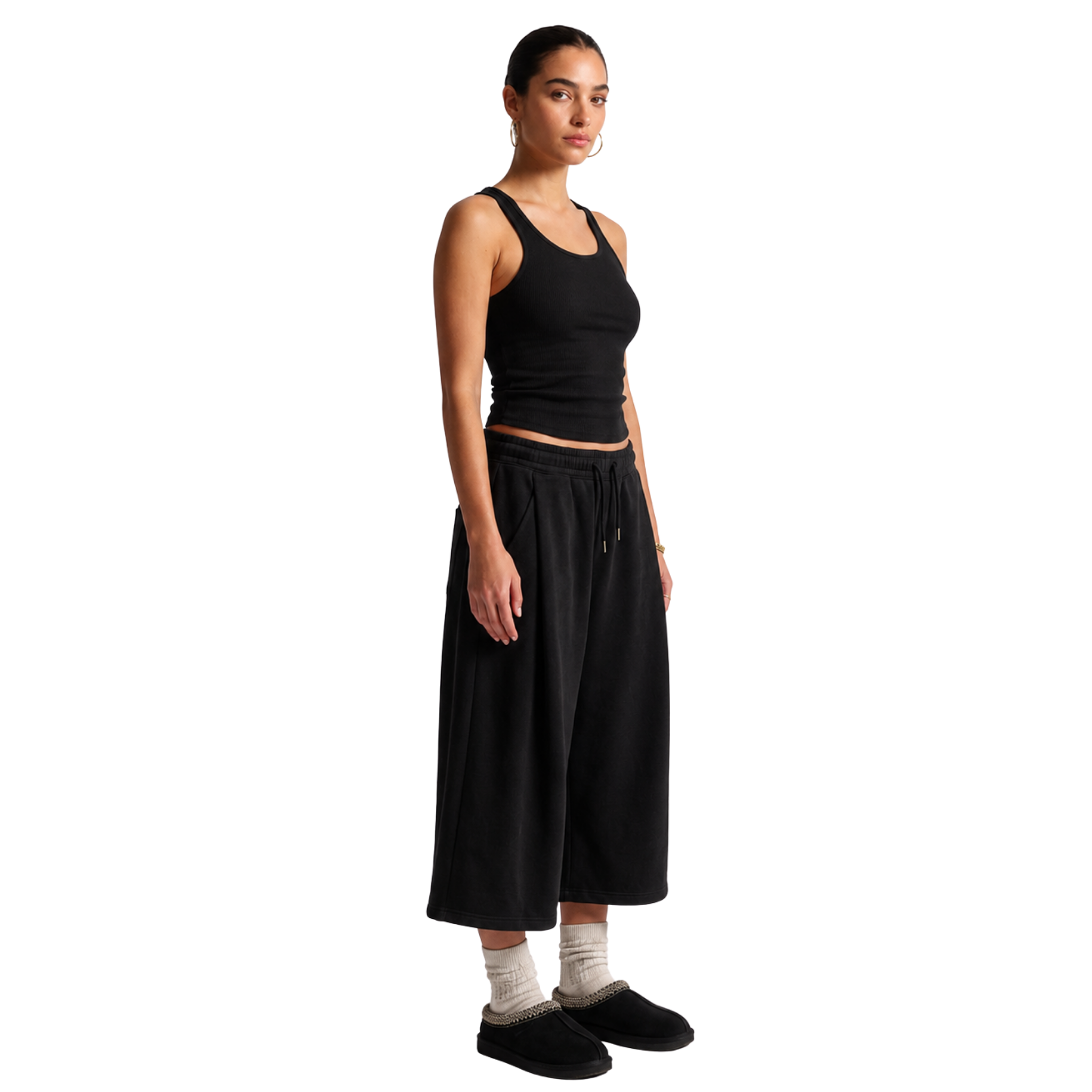 Two Tuck Long Short in Black