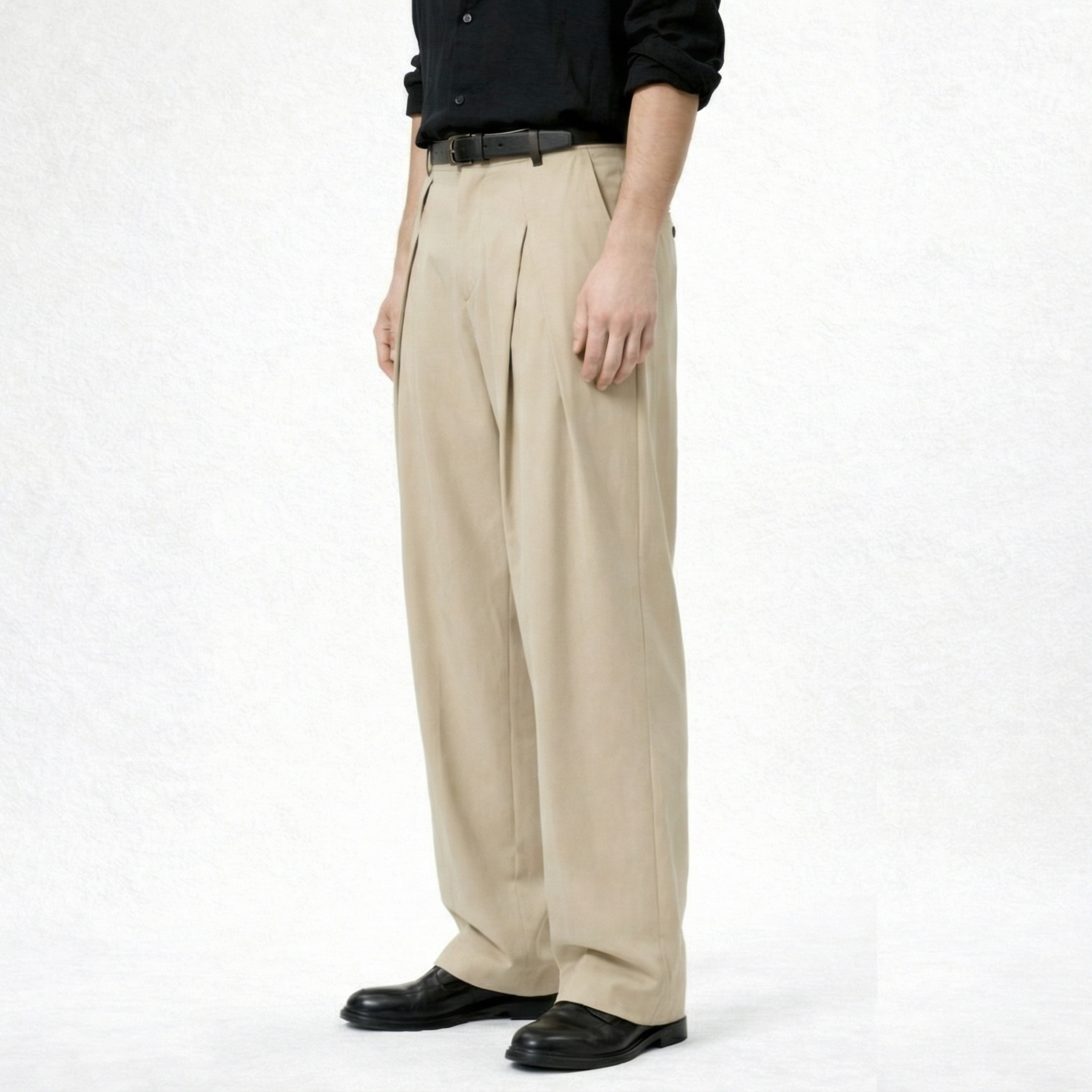Double-Pleat Trousers (Beige)