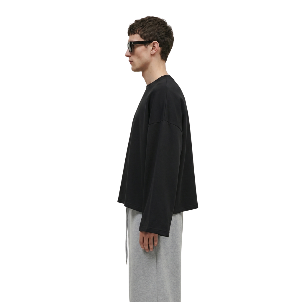Boxy Cropped Long Sleeves T-shirt (Black)