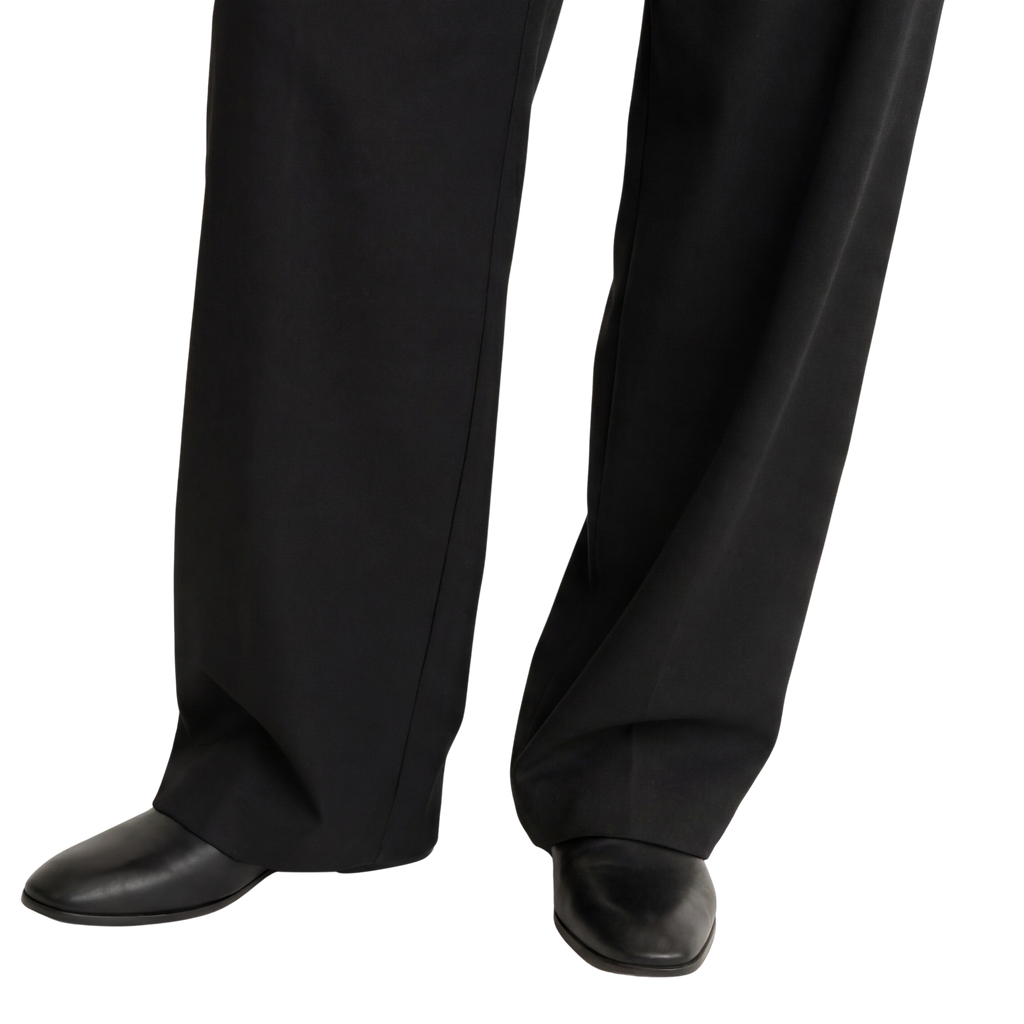 Relaxed Fit Pleated Trousers