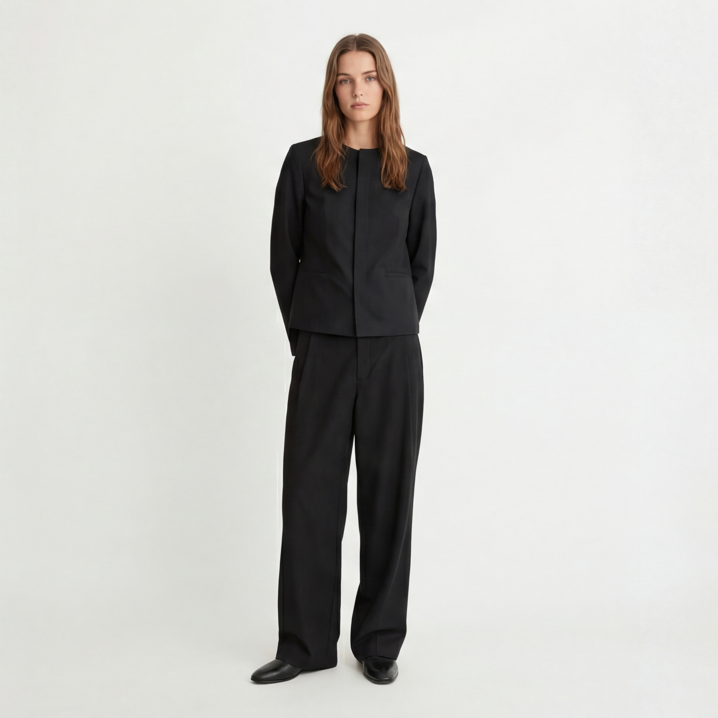 Relaxed Fit Pleated Trousers