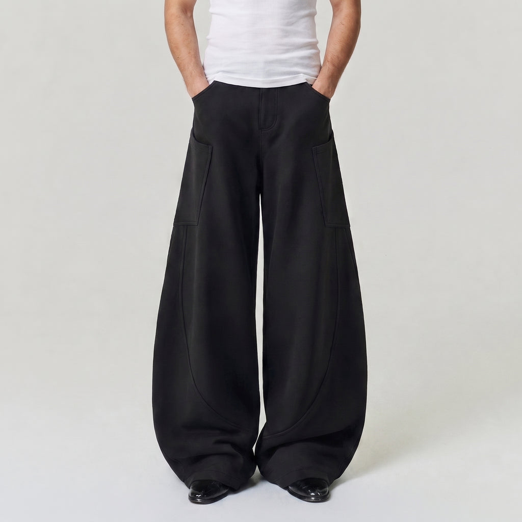 THE SILHOUETTE SWEATPANTS (Black)